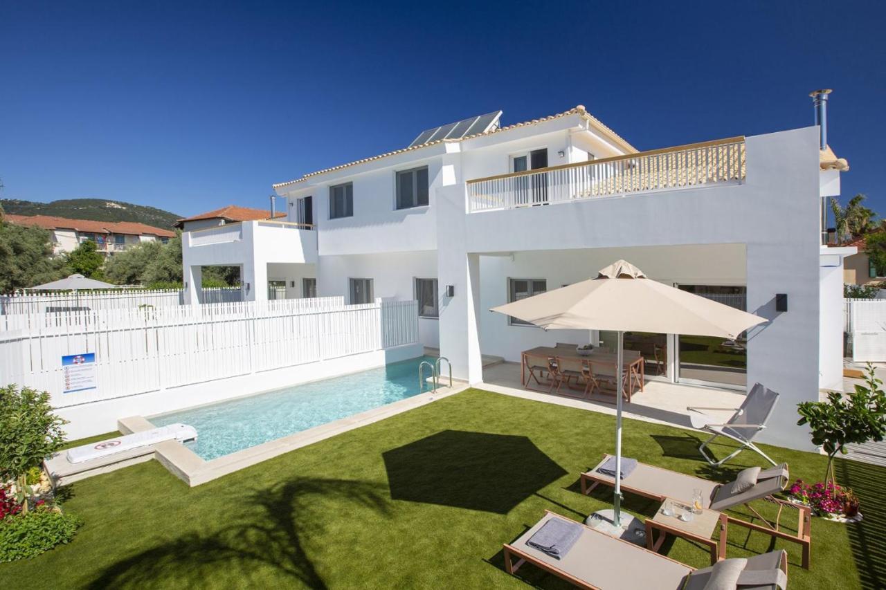 The Quad Luxury Villas リジア エクステリア 写真
